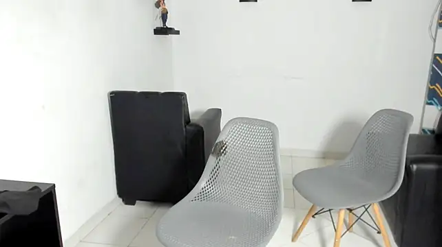 Chatroom XXX en direct de samxx_muscle