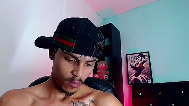 Angel_foxc13 – Naživo XXX chat