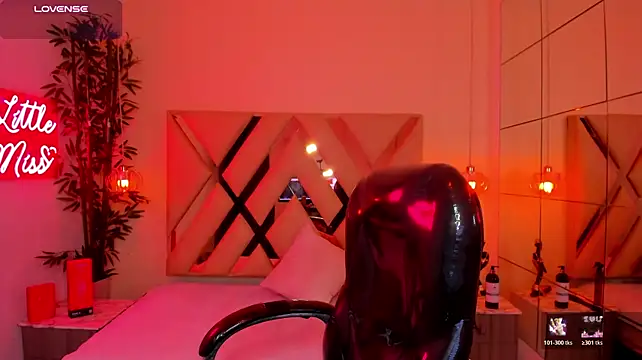 Anyelo_Twink 即時 XXX 聊天