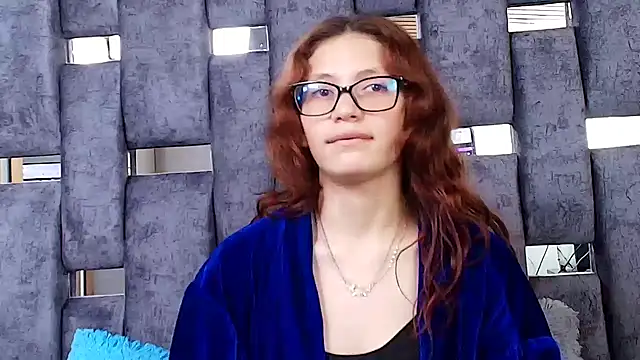 LARICSABLUE18 live XXX chat