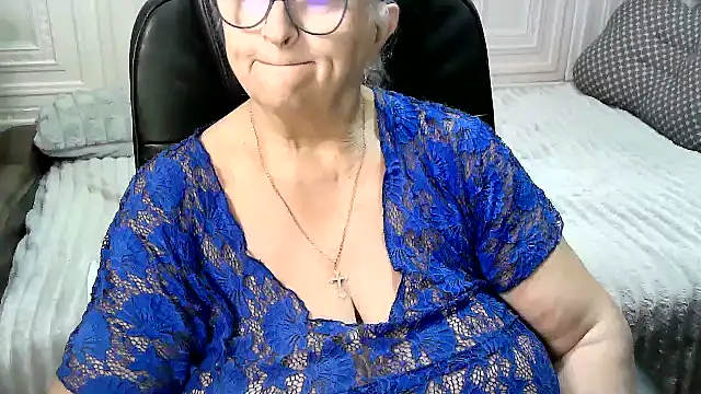 Chat XXX ao vivo de LolkaAlyss