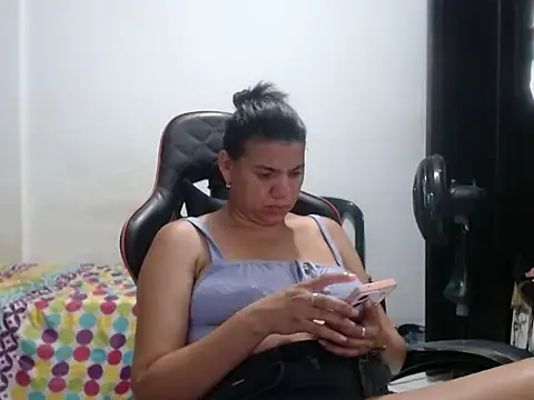 Chat XXX ao vivo de Adriana_0312