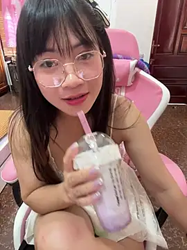 -Lyly_69 现场XXX聊天