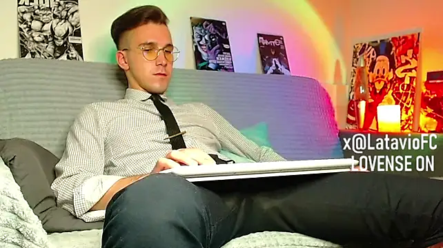 Midnighter_ Live XXX Chat