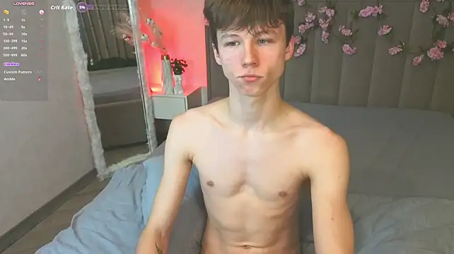 XXX chat uživo modela cuMte_boy