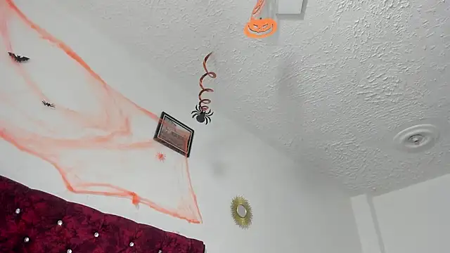 Angel__Dreams Adlı Modelin Canlı XXX Sohbeti