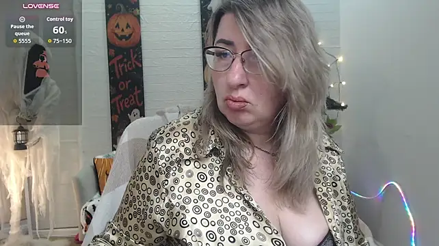 KKMimiKK 라이브 XXX 채팅