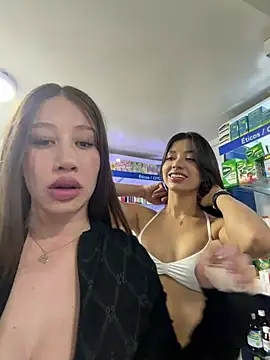 roouse 现场XXX聊天