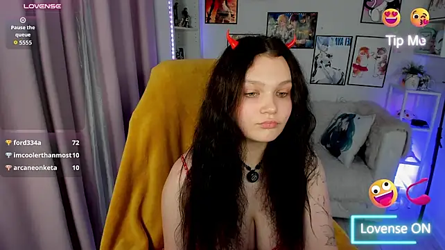 Lincy_Parker live XXX chat