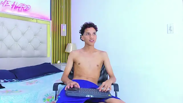 JustinSecret Live XXX-Chat