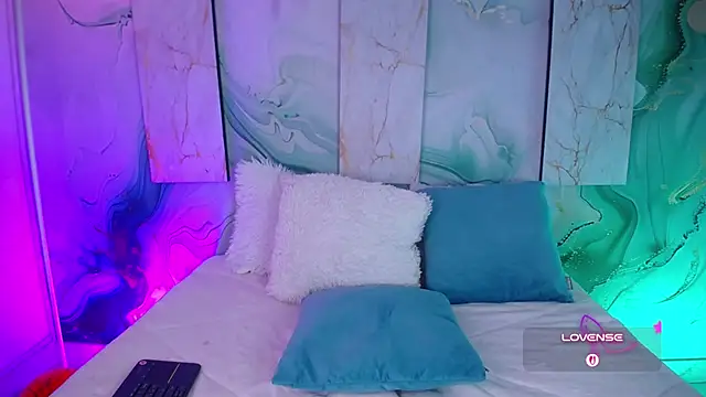 MylaDreams Chat XXX in diretta