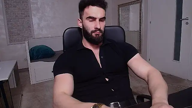 MicahLane Adlı Modelin Canlı XXX Sohbeti