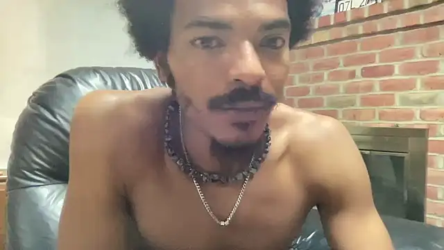 TRILLAHUNG 라이브 XXX 채팅