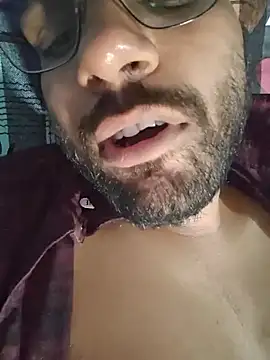 yourplayboy22 webcam show