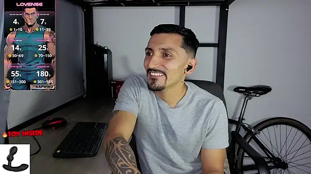 Czat XXX na żywo – Marck_Muscle