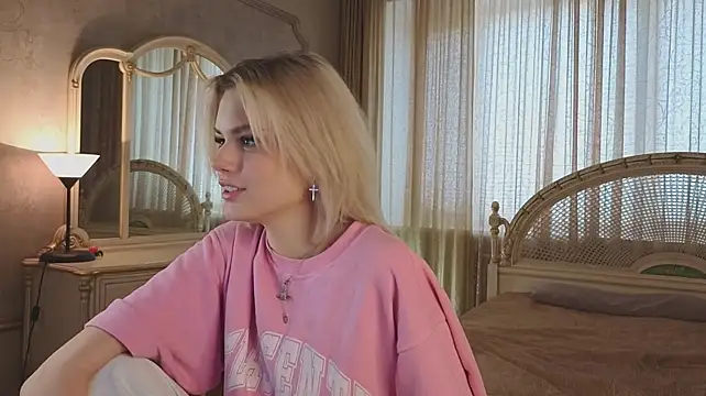 MercedezTimbs: απευθείας συνομιλία ΧΧΧ