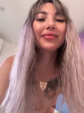 دردشة TeaseBabeXXX الجنسية المباشرة