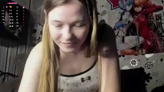 LynHillaire Chat XXX in diretta