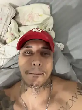 Chat +18 de Ttinho ao vivo