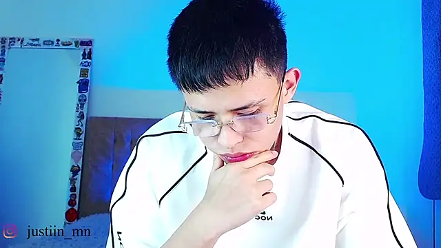 XXX chat uživo modela _justinmoon2
