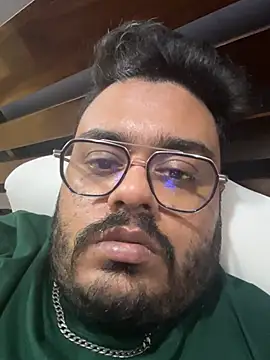 realdeva Pertunjukan Webcam