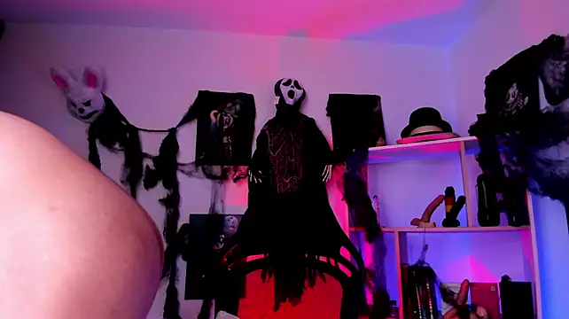 LiamDeeps 即時 XXX 聊天