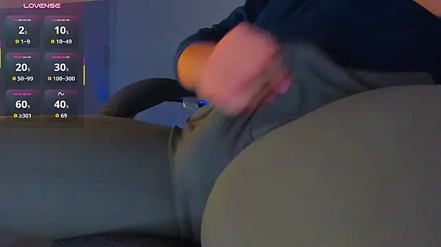 XXX chat uživo modela BulgeArt
