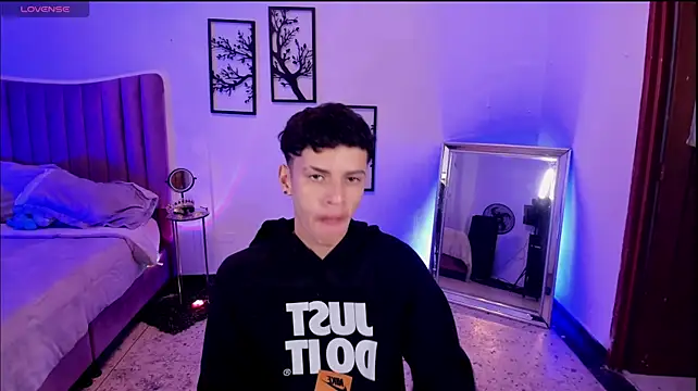 Chat XXX ao vivo de JuniorPrinceMorris