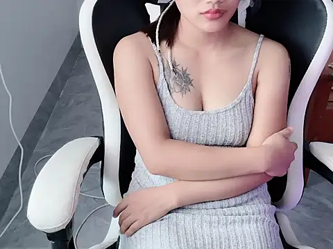-Nuna- live XXX chat