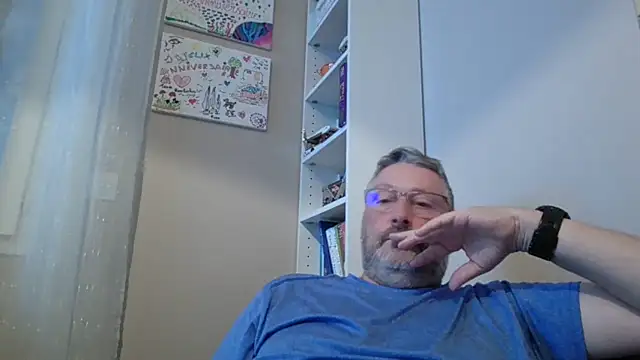 doudou310's Live XXX Chat