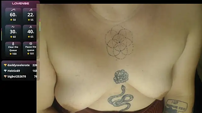 MaevenNectar's Live XXX Chat