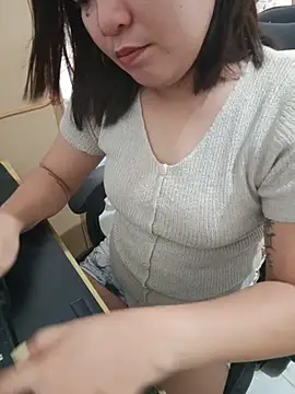 pretty_yesha Chat XXX live