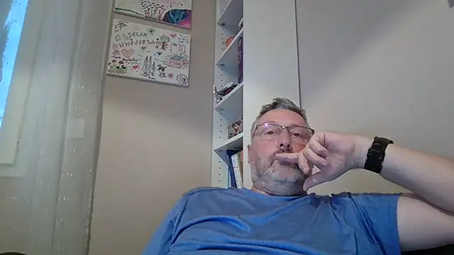 doudou310 Chat XXX in diretta