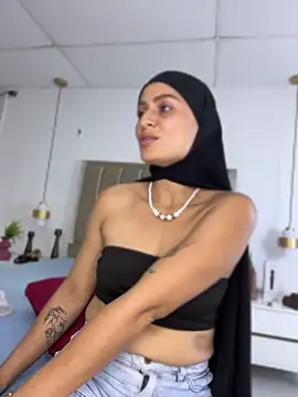 دردشة aisha_k الجنسية المباشرة