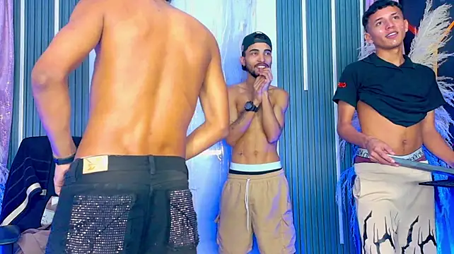 Boy_Rock_xx Adlı Modelin Canlı XXX Sohbeti