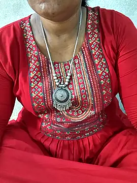 Tamil_Rithika_hot live XXX chat