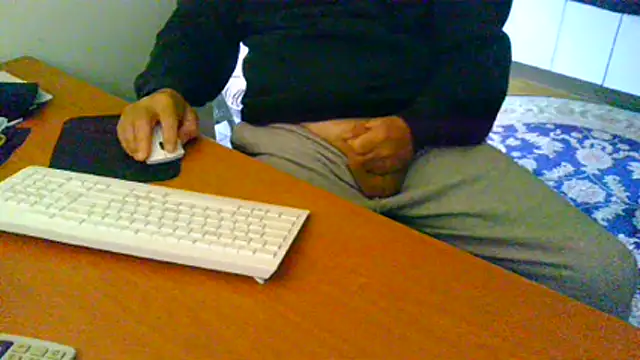 oldaussie13 Live XXX Chat