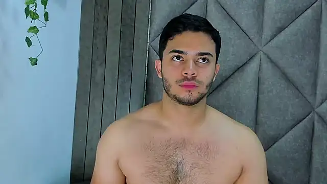 دردشة TylerWest_ الجنسية المباشرة
