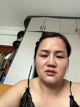 Amy1688 即時 XXX 聊天