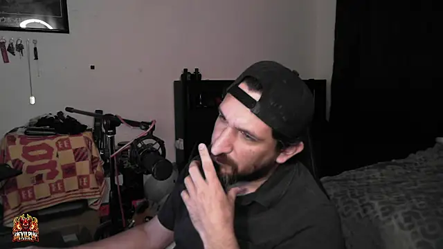 Chat XXX Live DevilPup75_