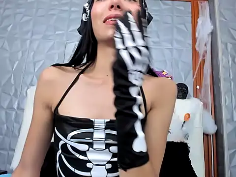 Kyra_Blaze live XXX chat