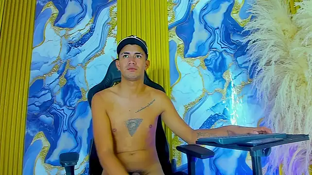 NIO_KLOUDS_'s Webcam Show