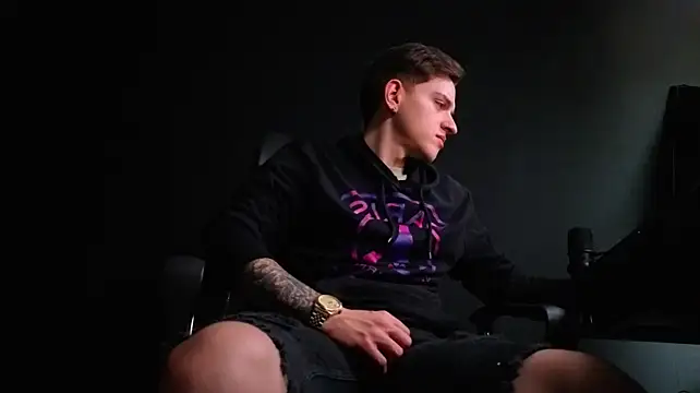 FelixStarkk's Live XXX Chat
