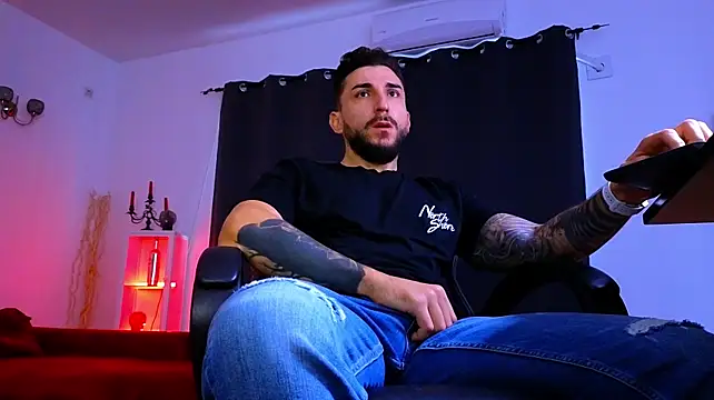 Chat XXX ao vivo de MightyAaron66