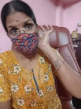tamil_peenqueen's Live XXX Chat