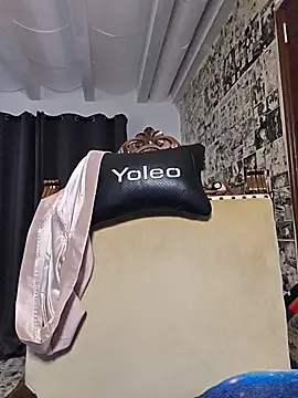 Živý XXX chat kylie_blck