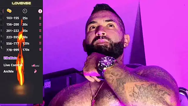 Max-prada live XXX chat