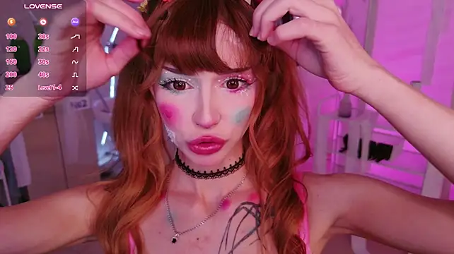 צ'אט XXX בשידור חי של Adetta
