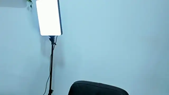 Czat XXX na żywo – TylerWest_