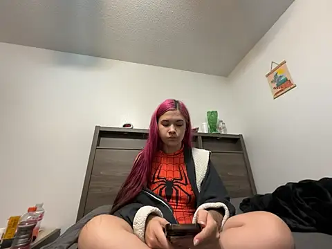 Jynx420friendly Adlı Modelin Canlı XXX Sohbeti